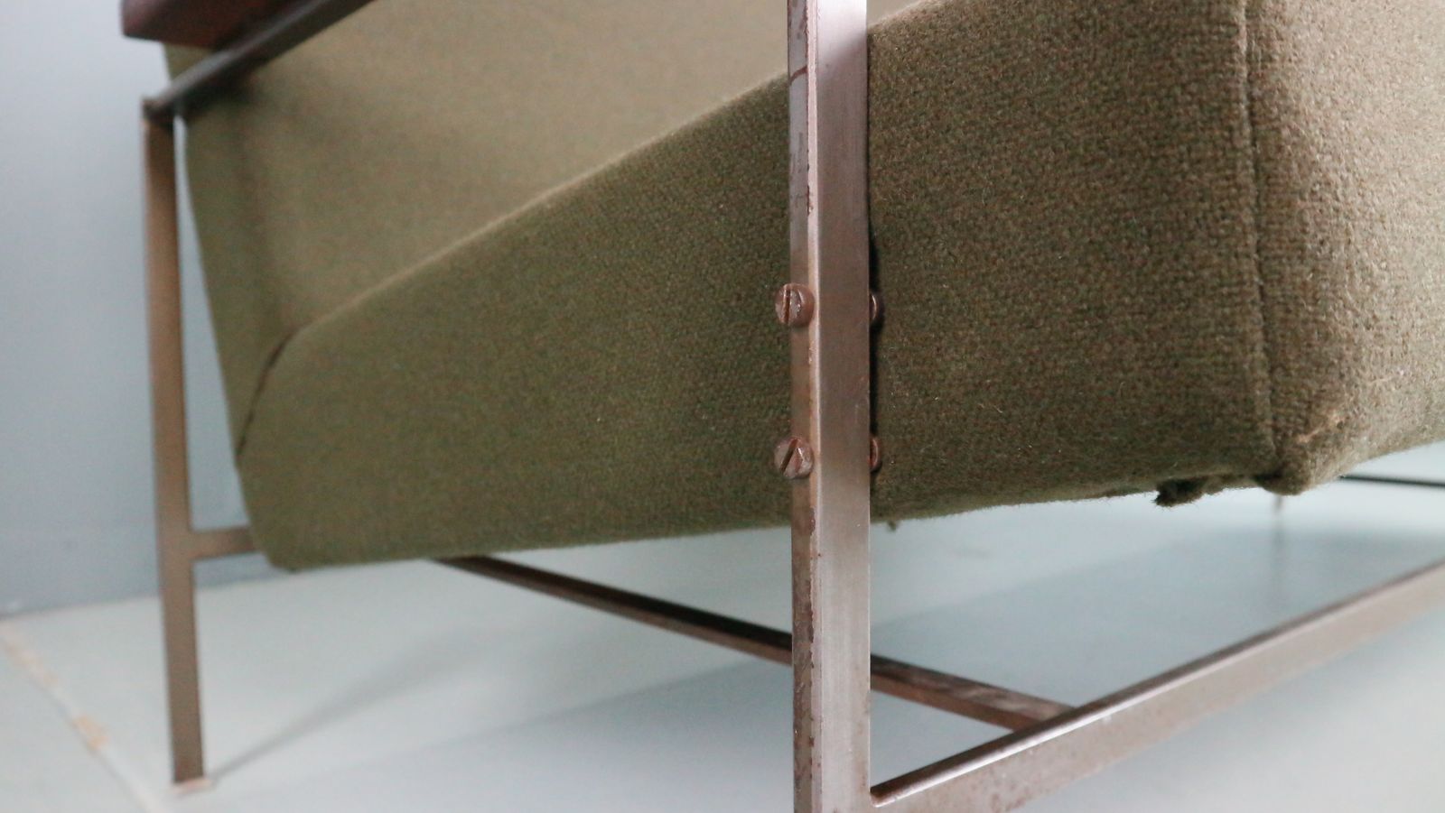 photo furniture Rob Parry "Liberty"2 Seater Sofa For Gelderland, Netherlands, 1960