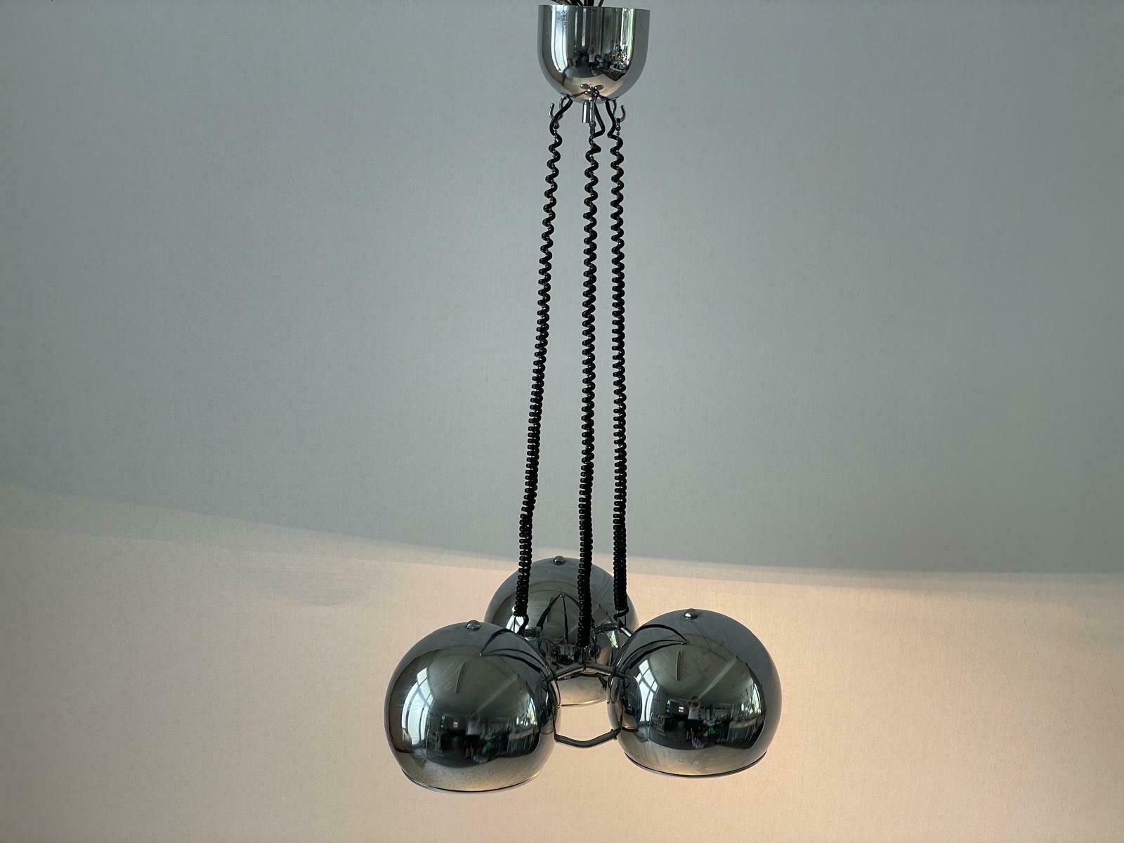 Space Age 3 Head Ceiling Lamp By Reggiani, 1970s, Italy photo vinterior