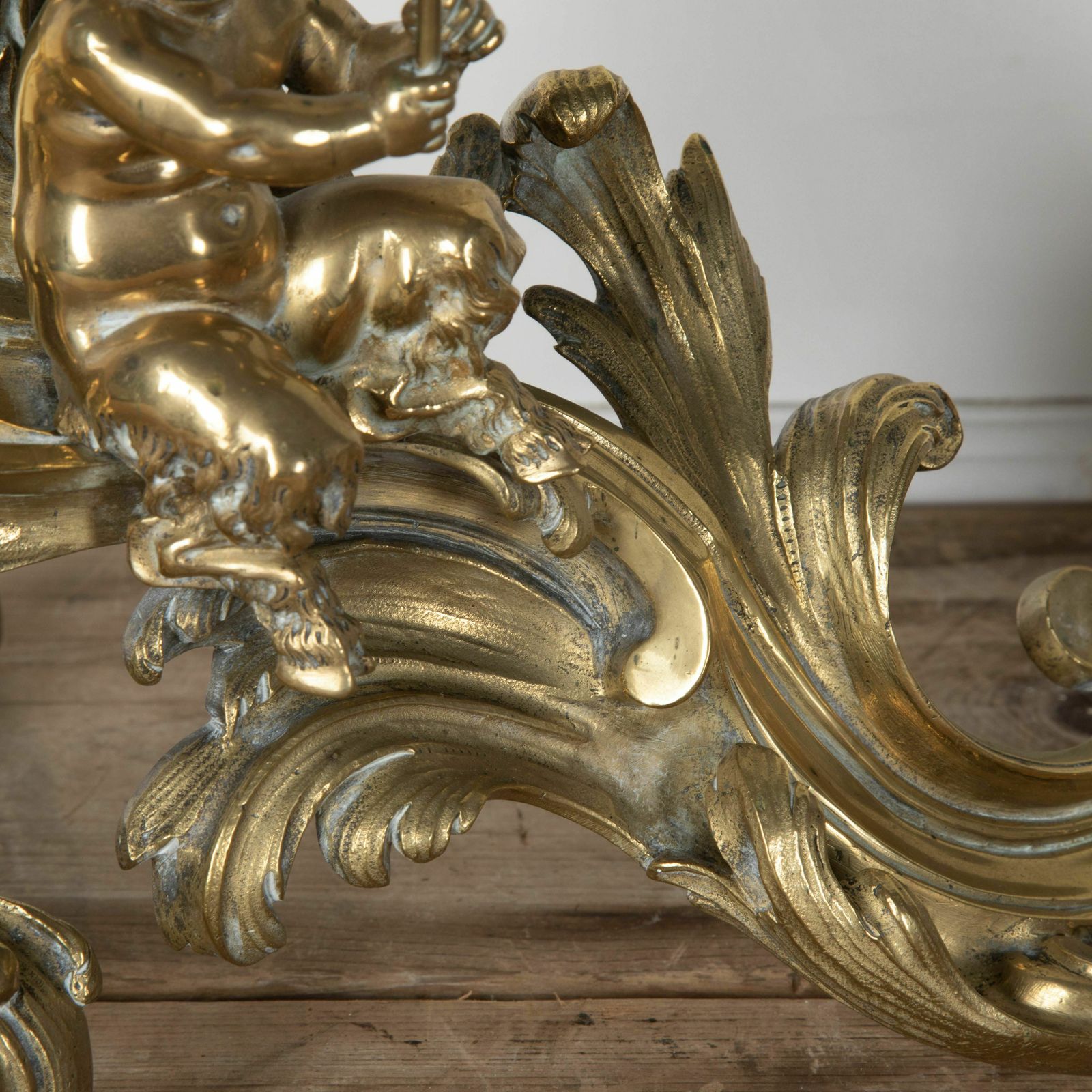 Late 19th Century Pair Of Gilded Fire Dogs photo vinterior