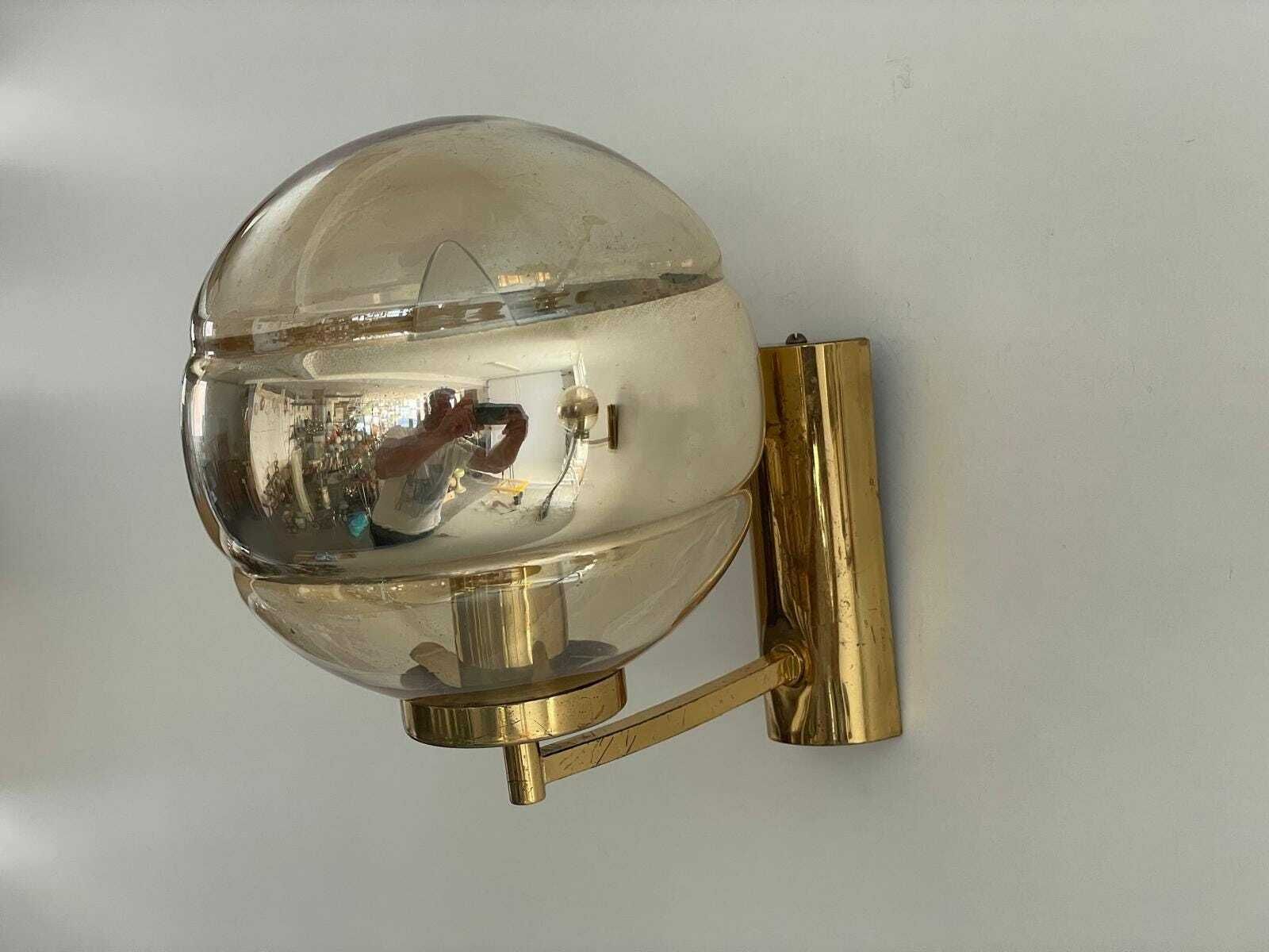 Ball Glass And Brass Body Pair Of Sconces By Peill Und Putzler, 1960s, Germany photo vinterior