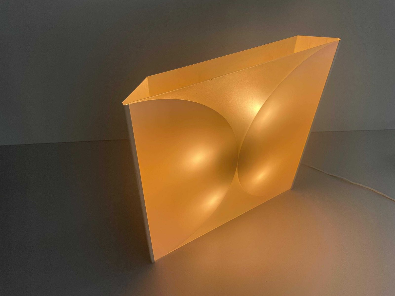 Large Clessidra Wall Or Ceiling Lamp Designed By Bobo Piccoli For Fontana Arte, 1970s, Italy, 5 Available In Stock photo vintage