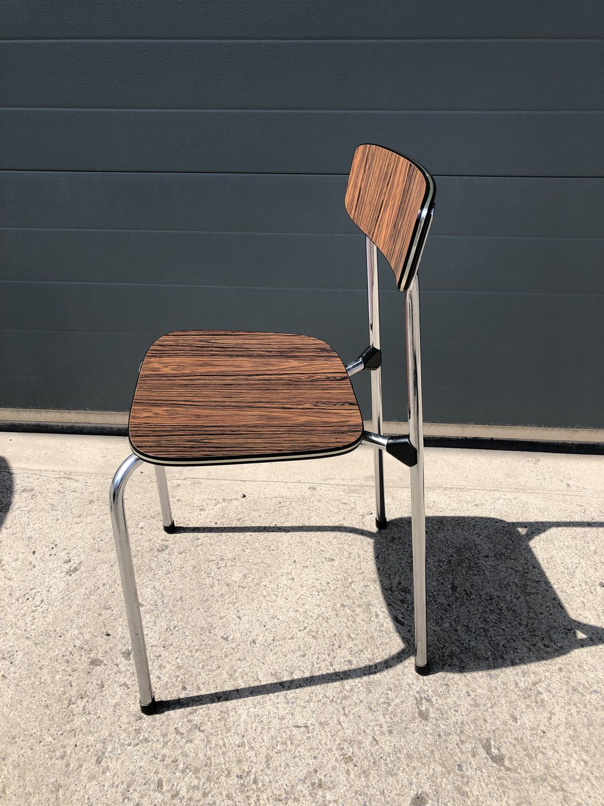 A Set Of Four Retro Formica Dining Chairs photo 239.0