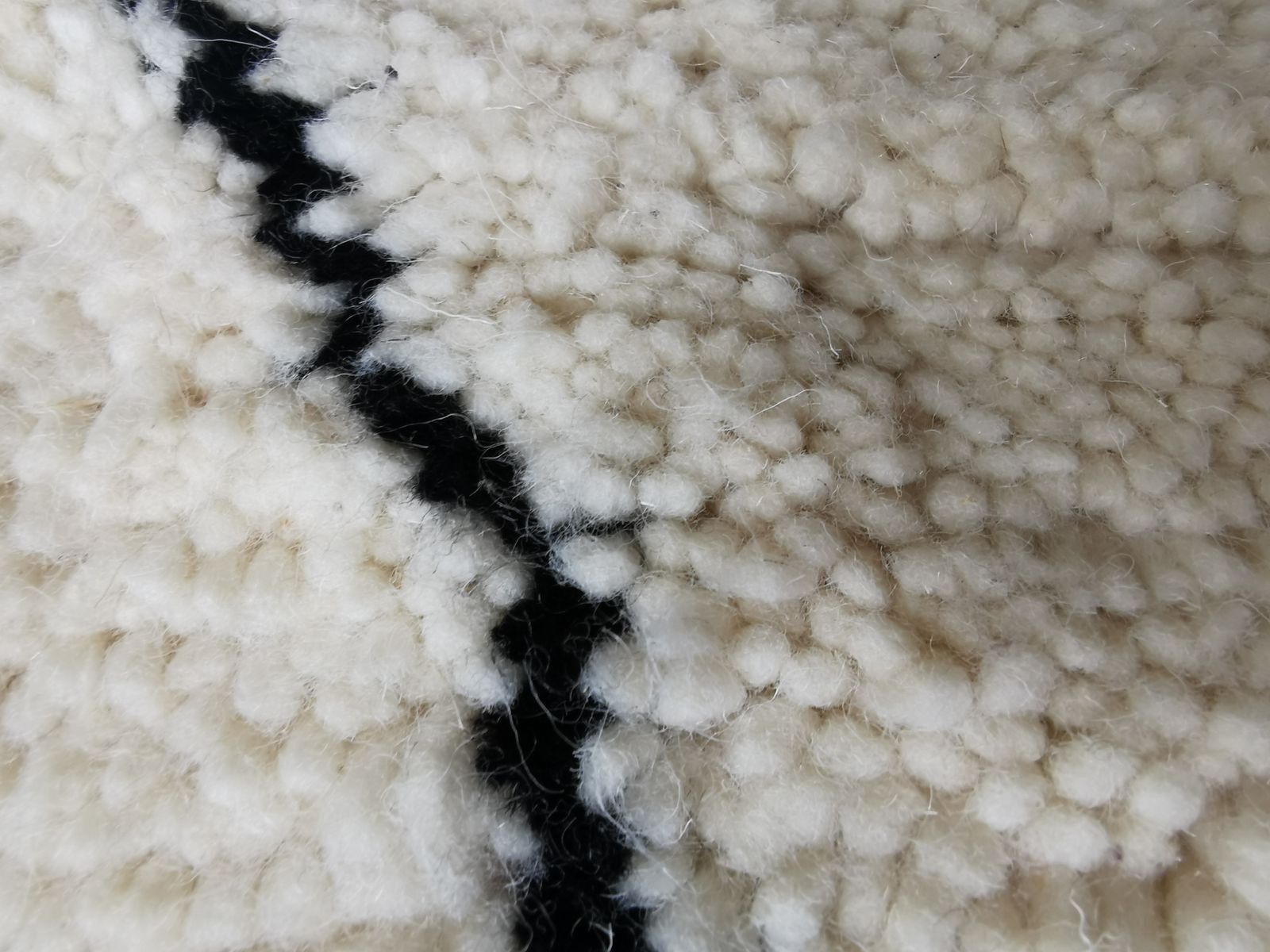 No Custom Fee. 7.8x5.2 Ft/ Large Cream Handmade Moroccan Beni Ouarain Rug Berber Carpet. Natural Wool  240x160cm photo 675.0