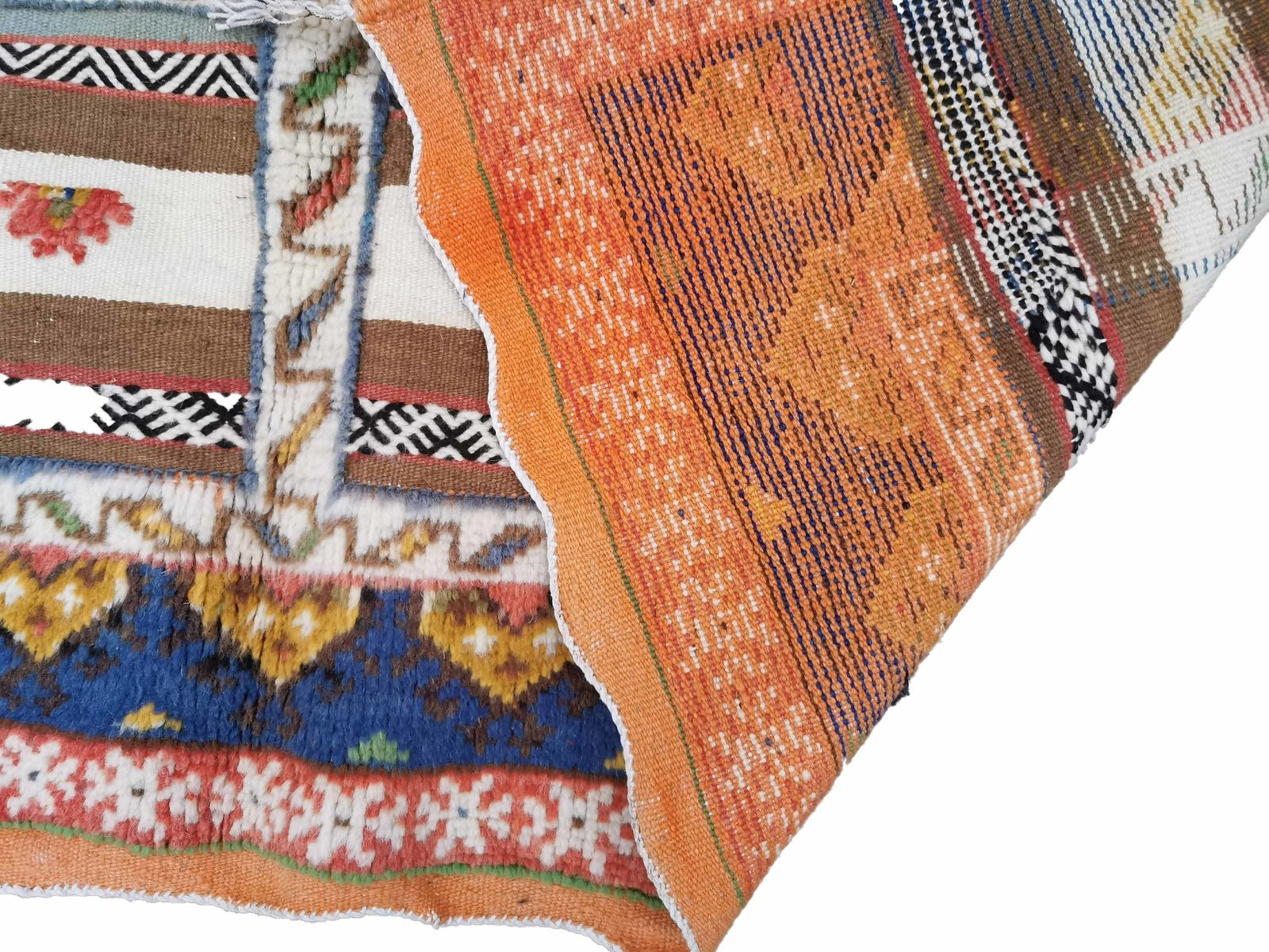No Custom Fee/ Traditional Handmade Moroccan Berber Rug /Colourful Natural Dyes Camel Wool Carpet 8.5x4.5 Ft/ 260x140cm photo furniture