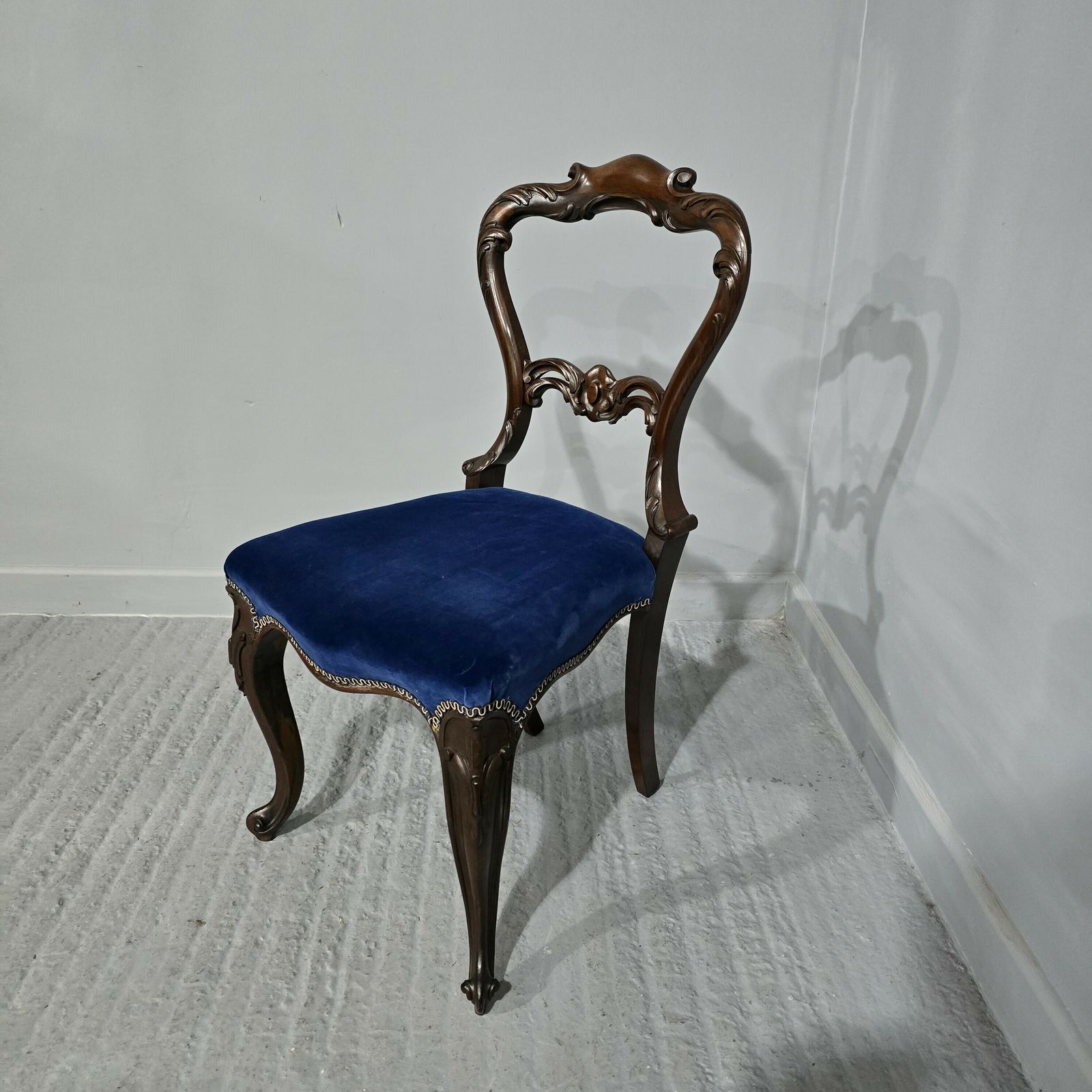 Wonderful Victorian Rosewood  Chair photo 295.0