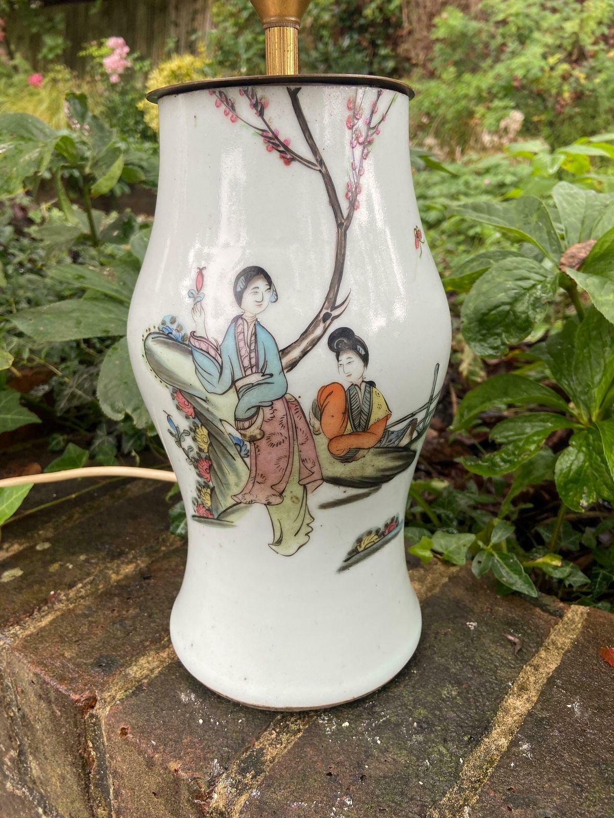 Early 20th Century Japanese Oriental Hand Painted Table Lamp, Geisha   Working Condition photo furniture