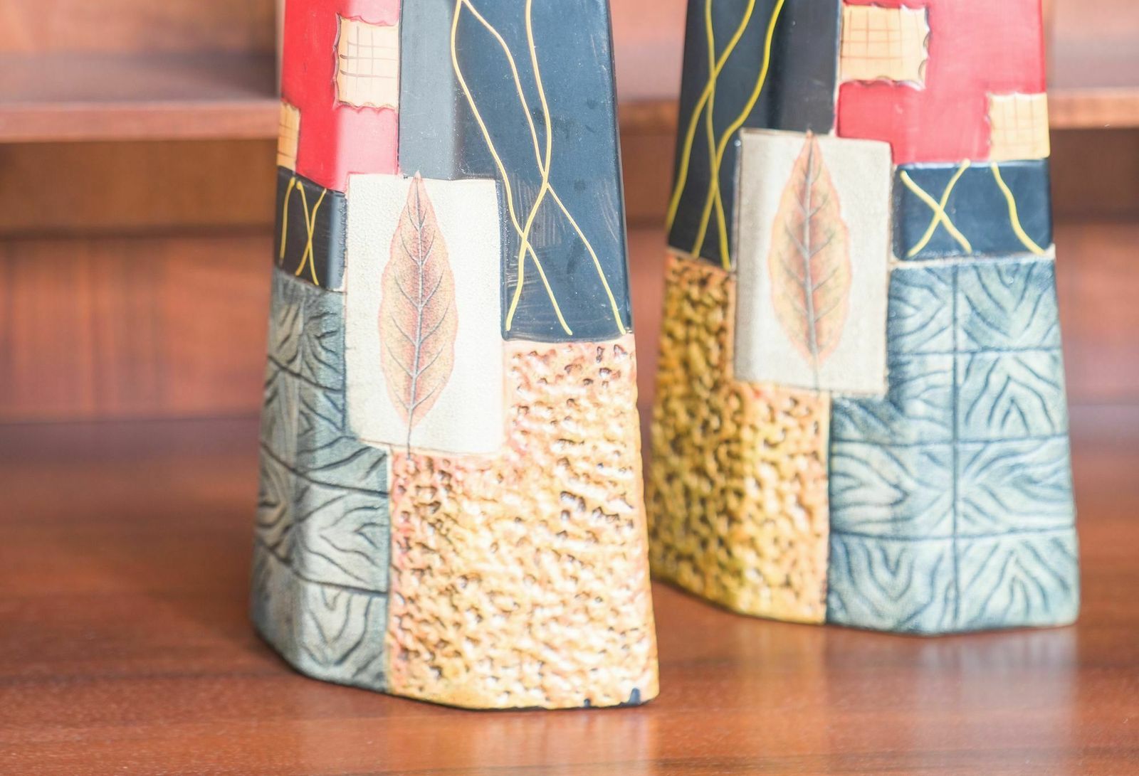 photo furniture Pair Of 1980s 90s Terracotta Vases – Geometric And Textured Design