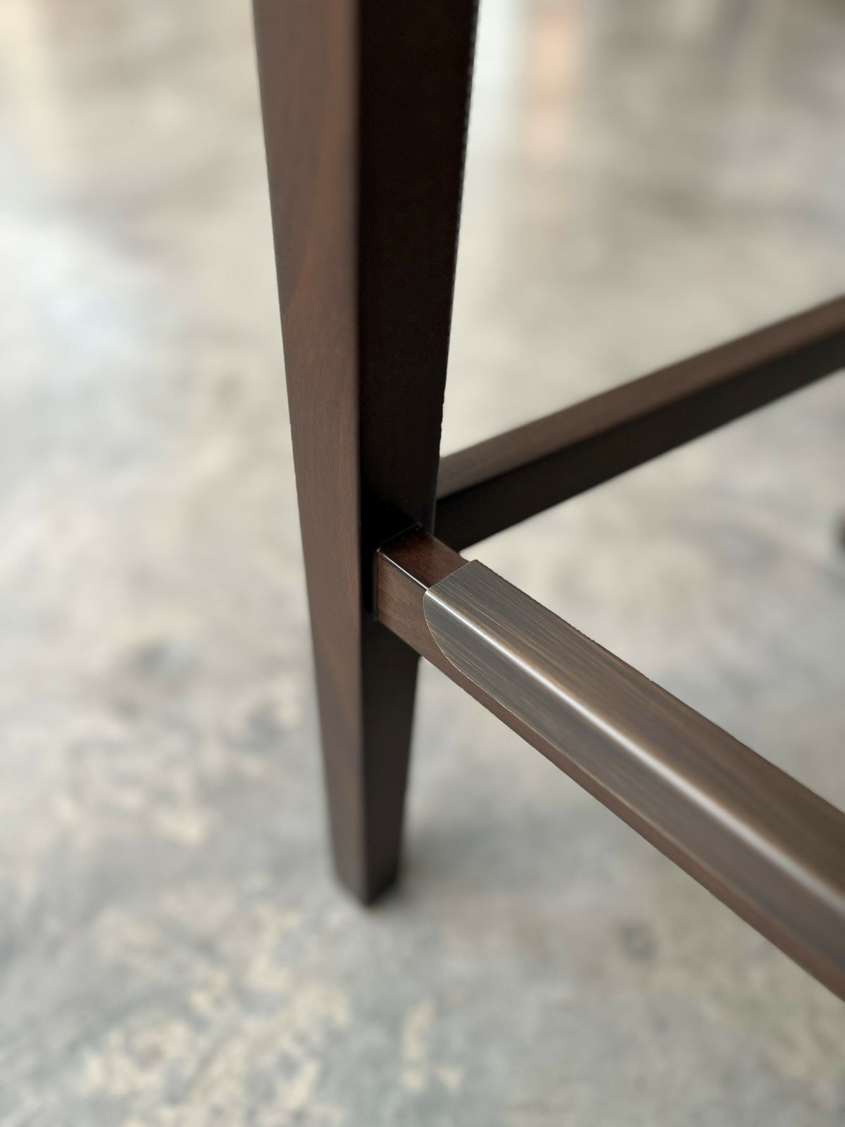 Promemoria Caffe Stools (X2) In Beechwood & Tortora Leather (Handmade In Italy) photo vintage