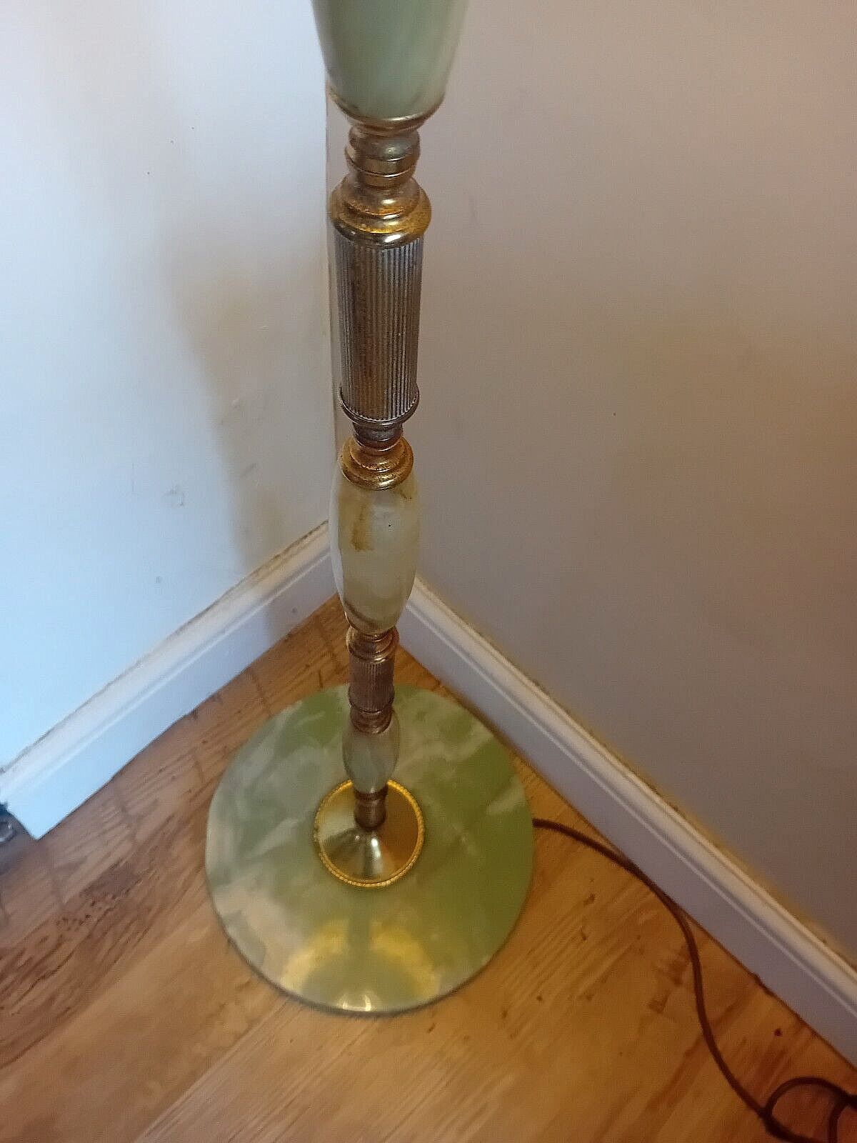 240.0 Beautiful 1960's Onyx And Brass Gilt Mid Century Floor Lamp / Standard Lamp photo