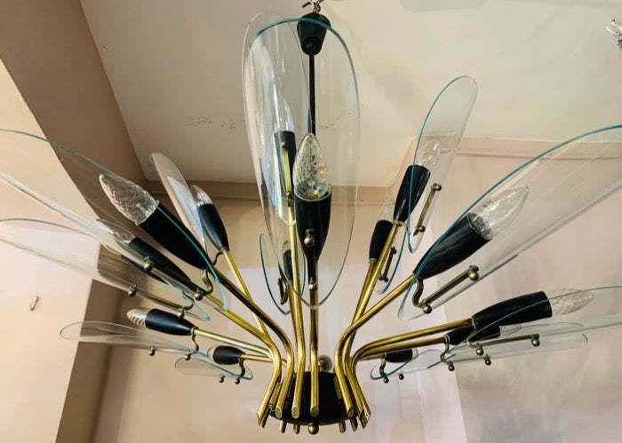 1950s Italian Brass And Glass Leaves Chandelier In The Style Of Fontana Arte photo vintage