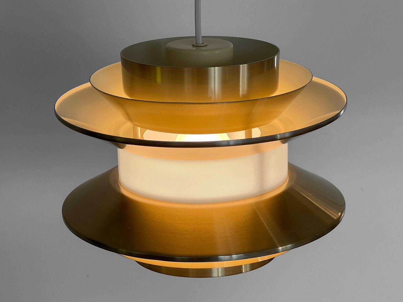 Pendant Light "Trava" In Golden Aluminium By Carl Thore For Granhaga Metallindustri. Sweden 1970s photo vinterior