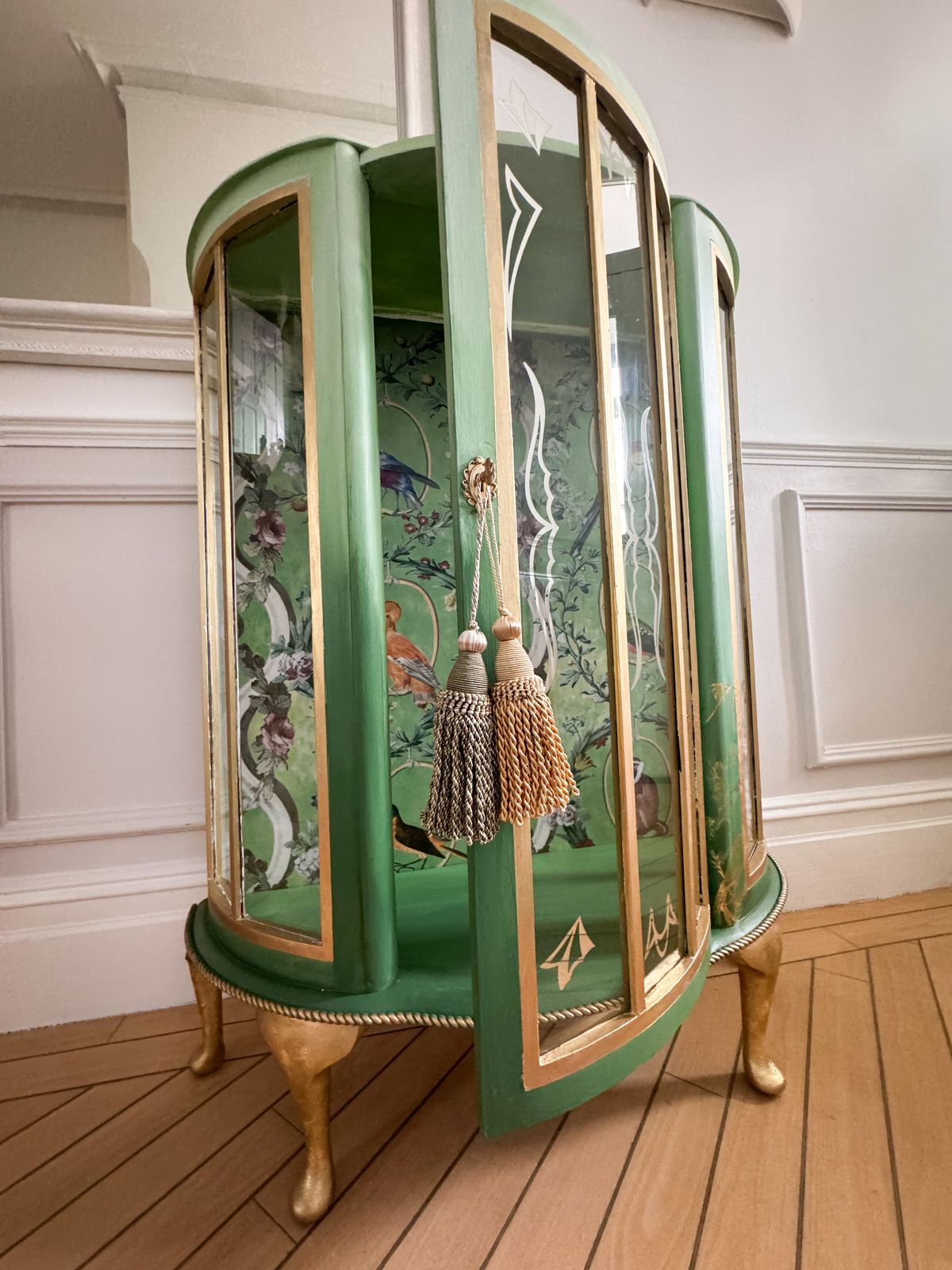 Professionally Finished Paradise Green And Gold Luxury Drinks Cabinet Hand Painted photo furniture