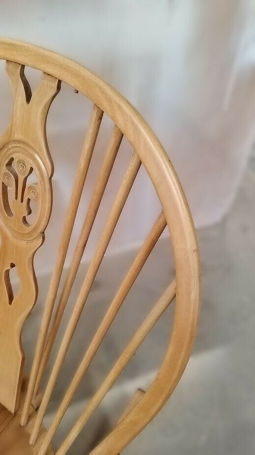 photo furniture Ercol Fleur De Lys Grandfather Rocking Chair Model 316