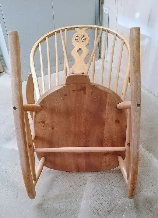 photo vinterior Ercol Fleur De Lys Grandfather Rocking Chair Model 316