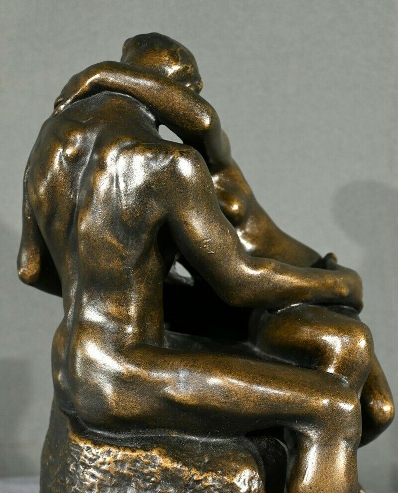 photo vinterior Resin Sculpture “The Kiss” After A. Rodin – 2nd Part 20th Century