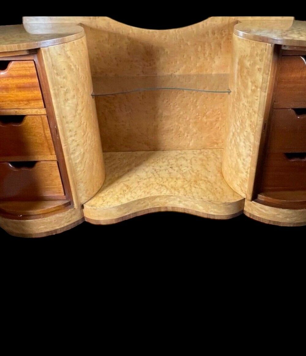 Art Deco Dressing Table By Harry And Lou Epstein photo vinterior