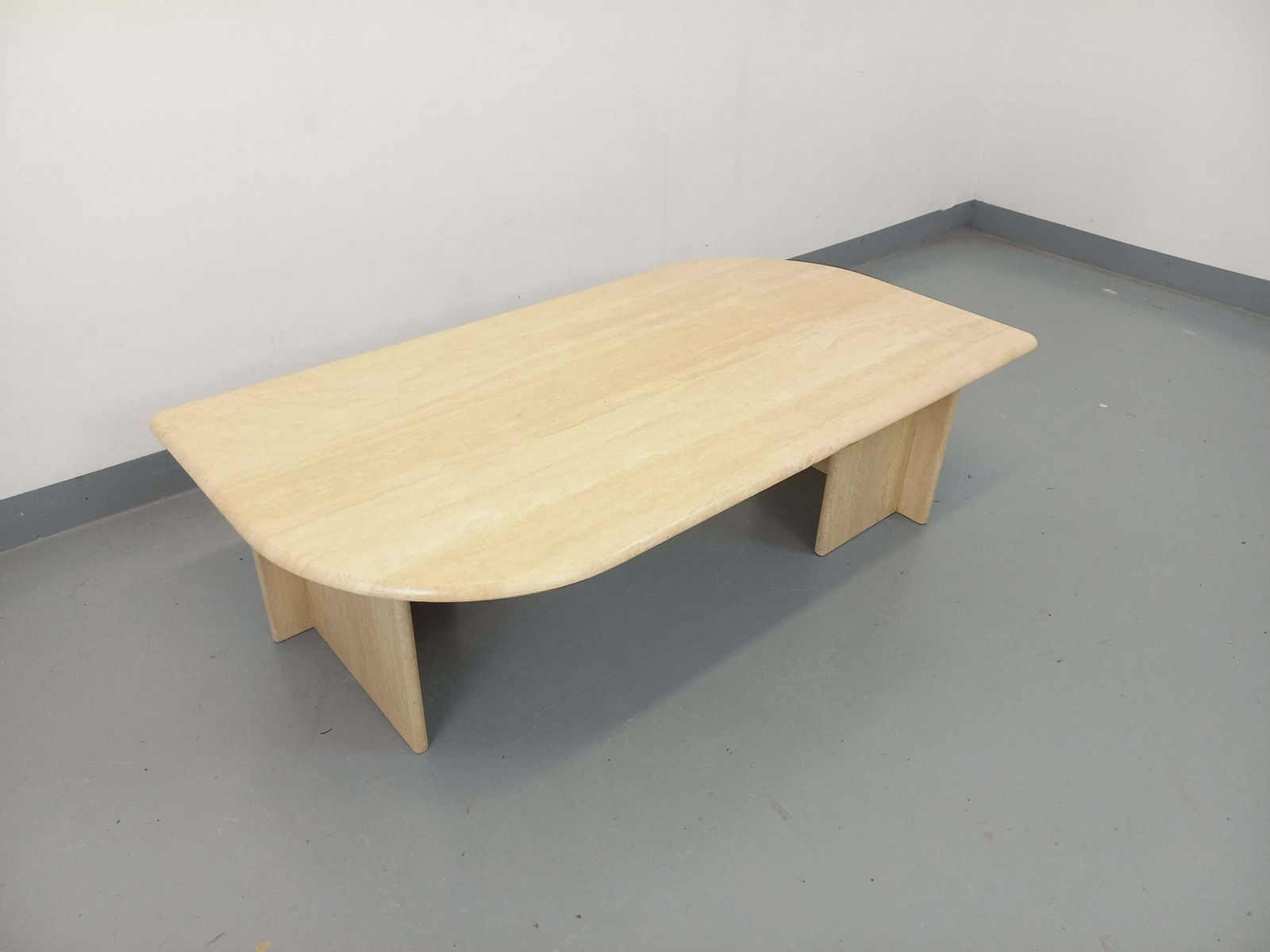 Table basse rectangulaire en travertin 3 photo Mobilier