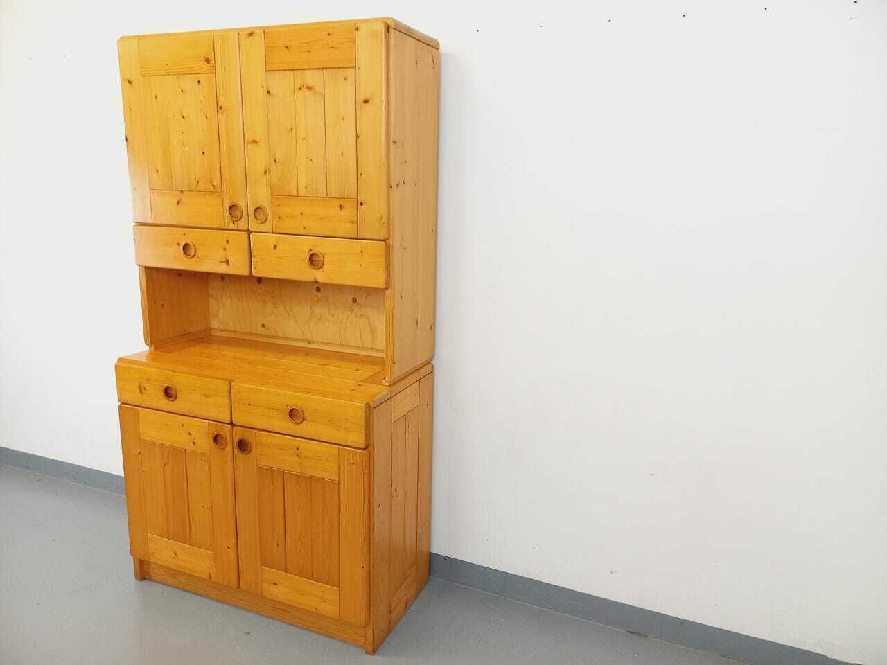 Grand meuble de rangement Charlotte Perriand en pin photo for sale