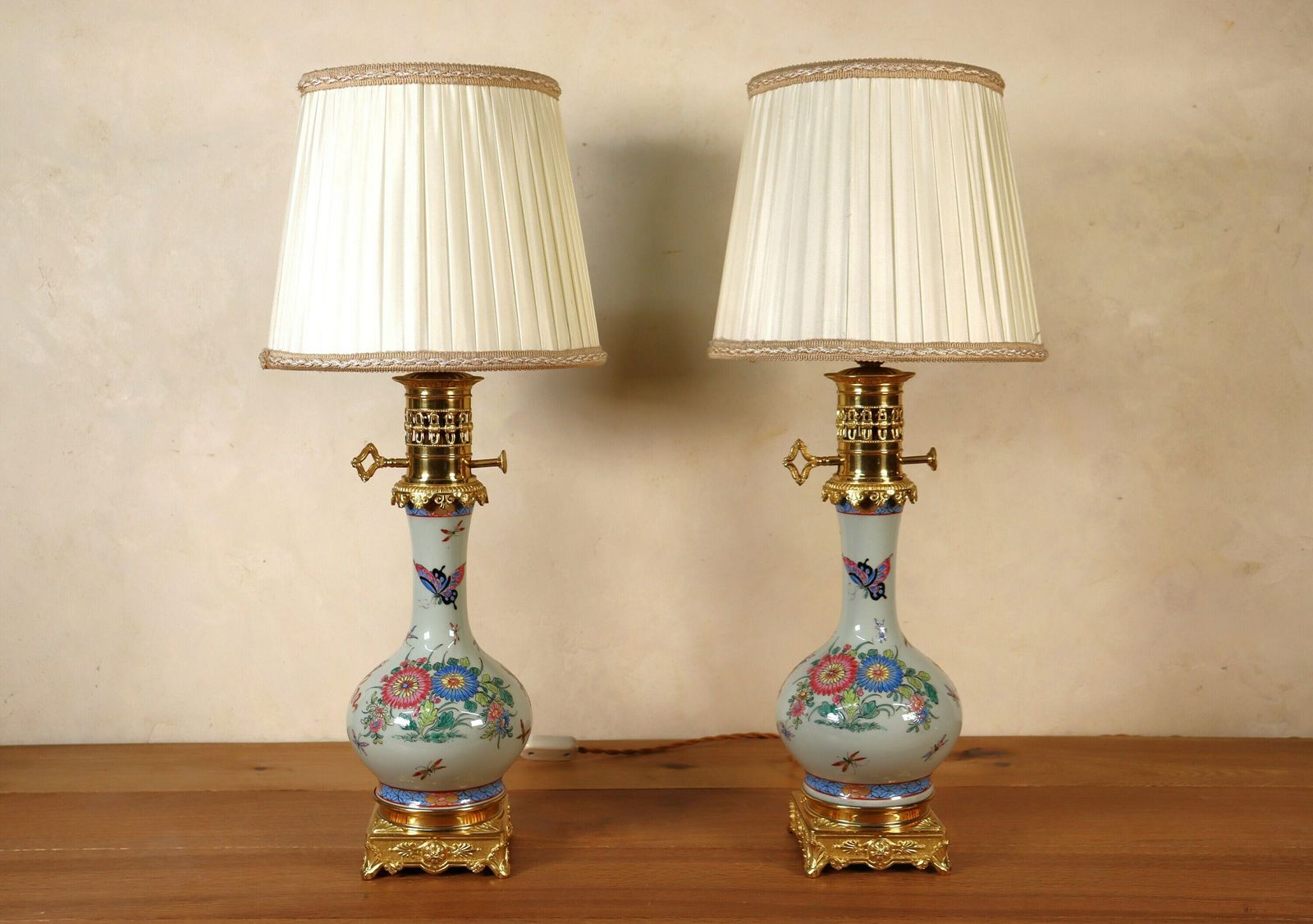 Pair Of Porcelain Chinoiserie Napoleon III Style Table Or Desk Lamps (St.184) photo furniture