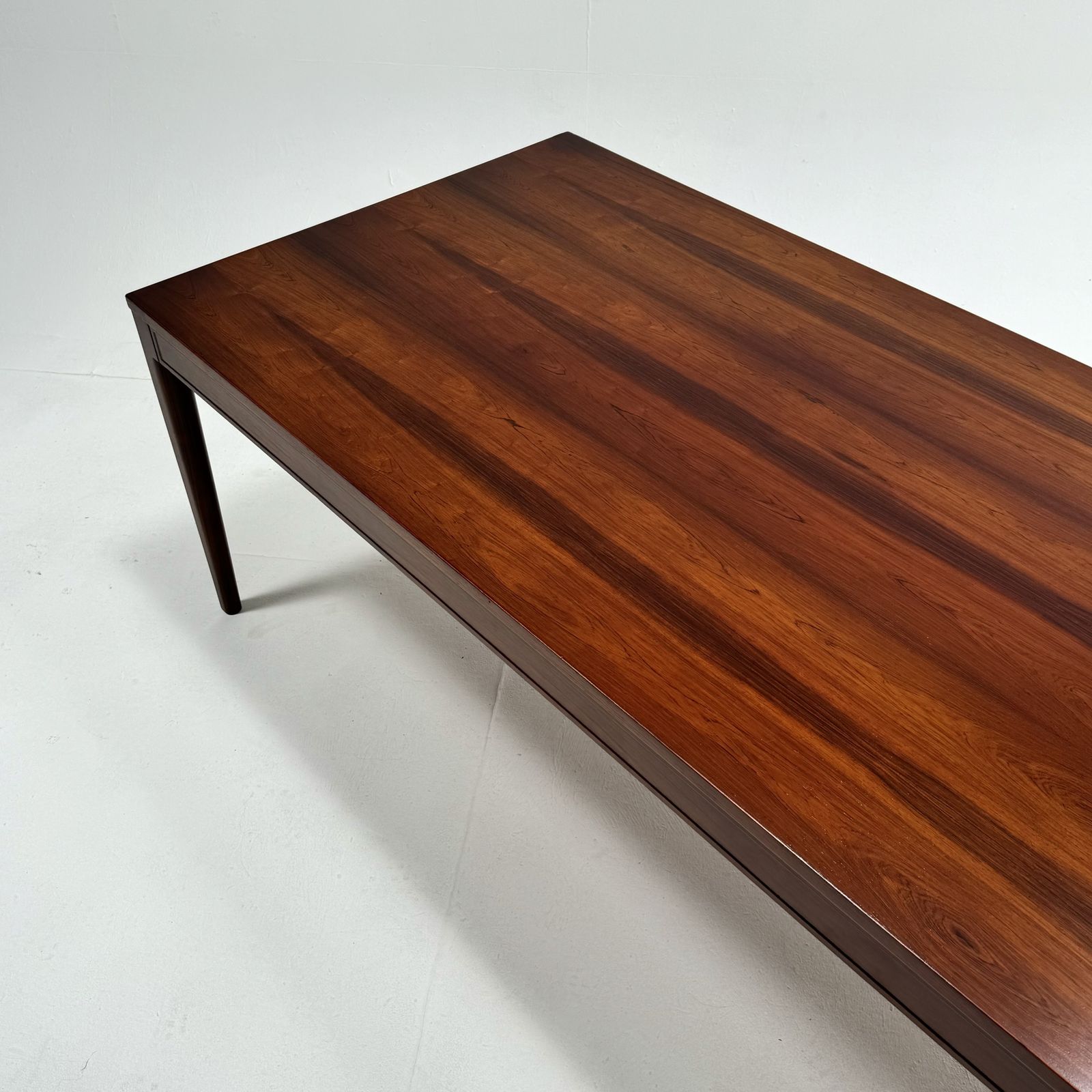 A Large Rosewood Finn Juhl  Table For France & Son photo buy