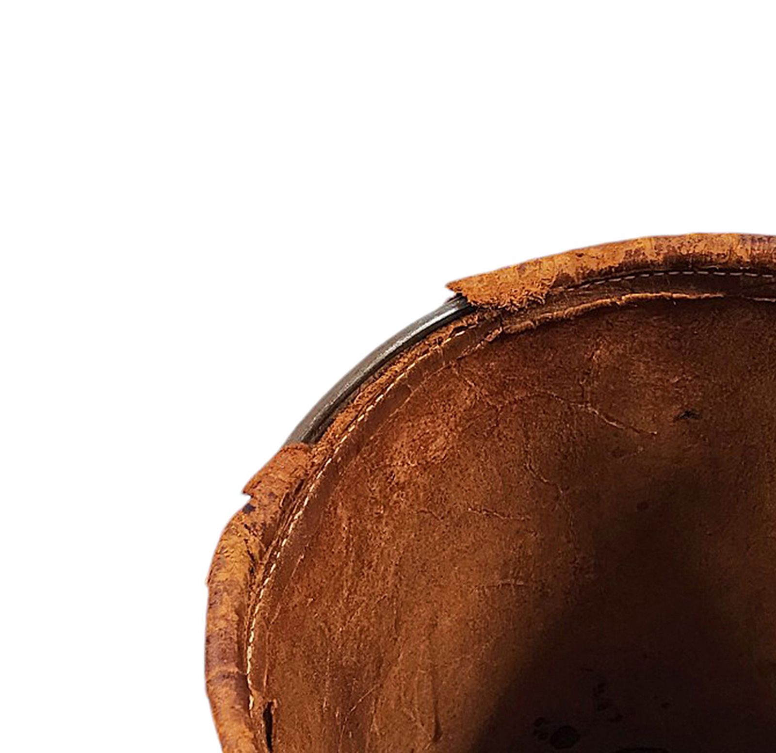 photo furniture Mid 20th Century Modern Leather Cylindrical Paper Waste Bin/Basket With Lid By Luxury Brand Hermès Paris, France