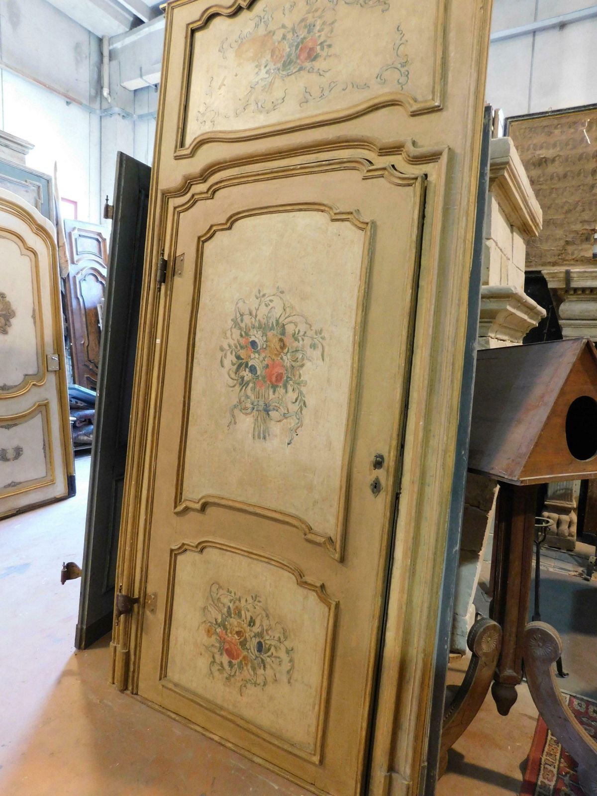 photo furniture N.2 Double Sided Lacquered Doors With Original Frame And Overdoor, Genoa Italy