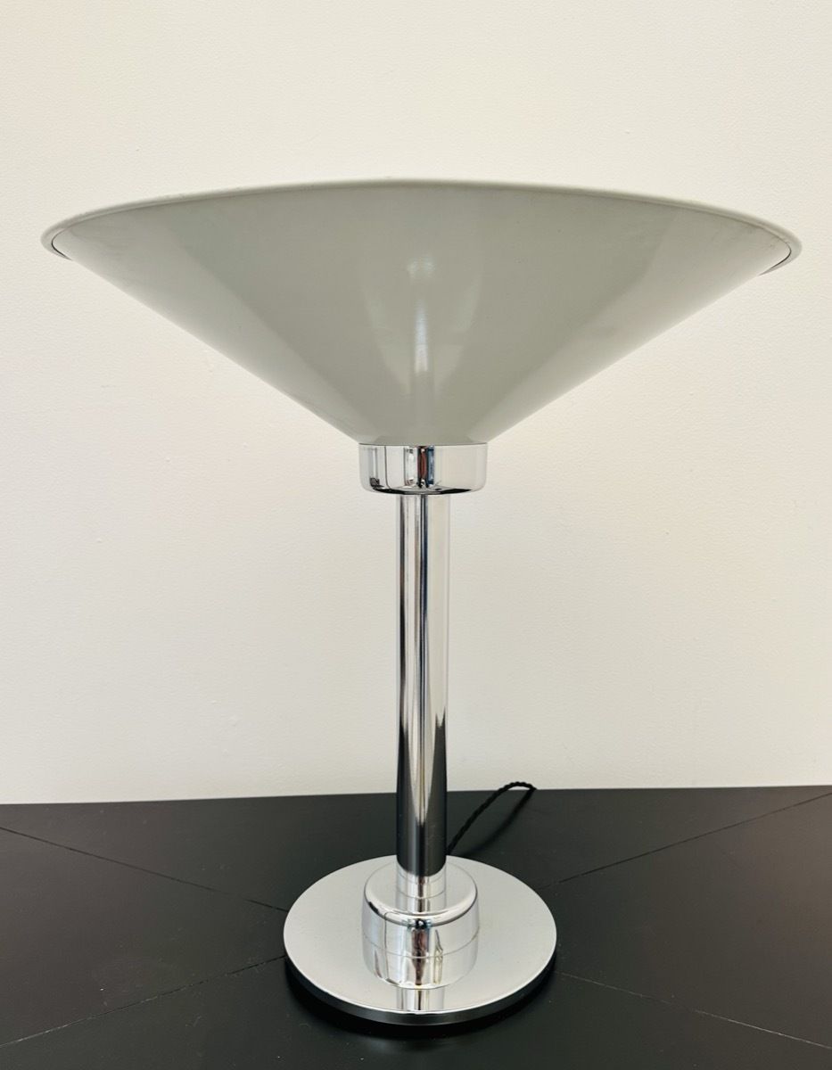 photo vinterior 1970s Italian Conical Uplighter Table Lamp
