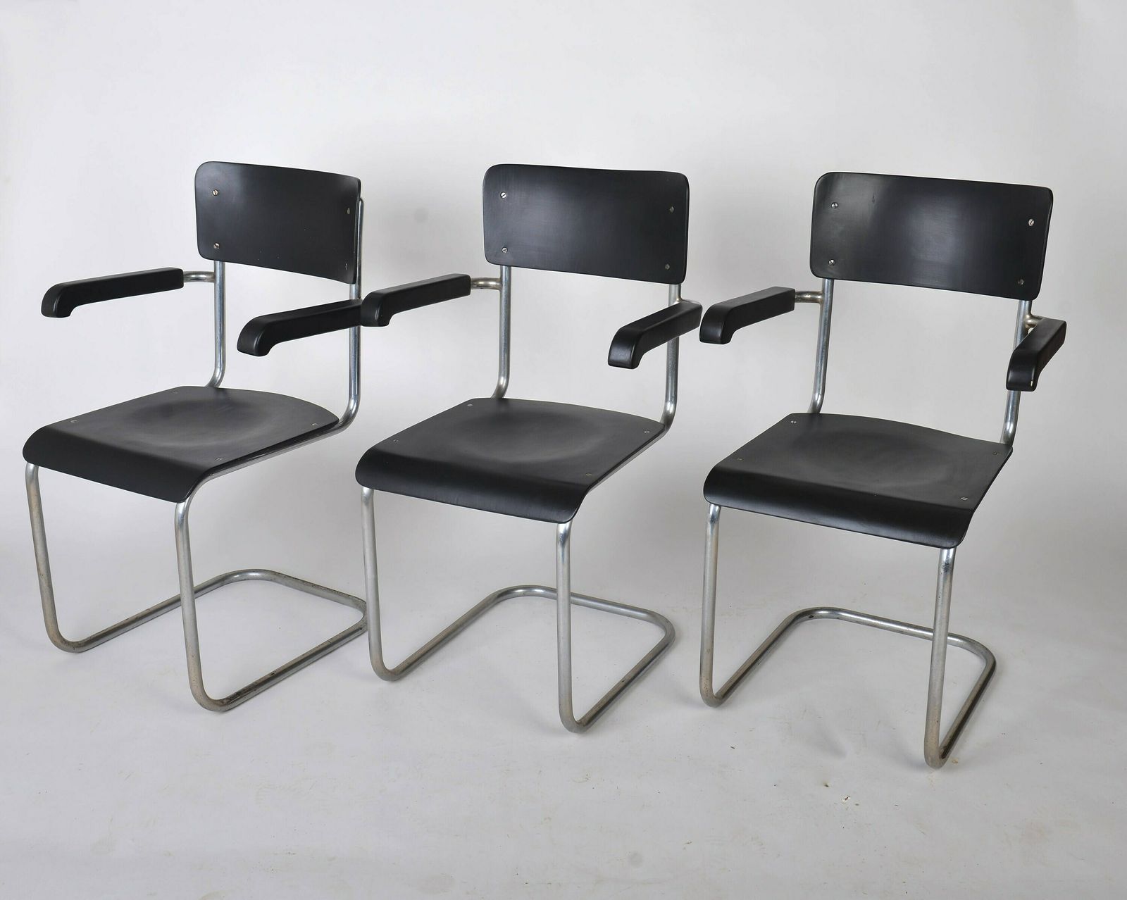 Bauhaus Cantilever Armchairs Model S 43 F By Vichr 1930s Tubular Steel And Beechwood, Iconic Modernist Design photo furniture