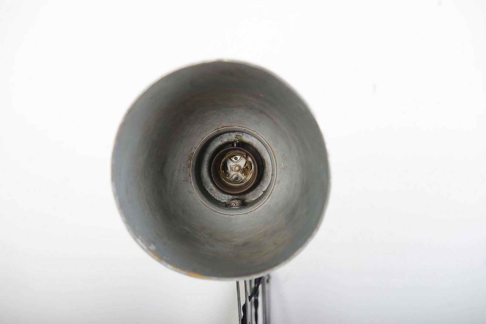 photo for sale Bauhaus Accordion Lamp – 1930s Adjustable Steel Arm With Aluminum Shade, Perfect For Industrial Interiors, Industrial Scissors Lamp