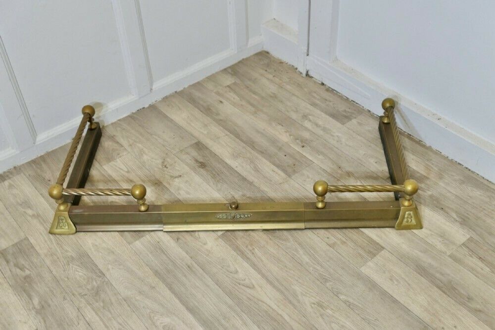 Victorian Extending Barley Twist Brass Fender photo vinterior