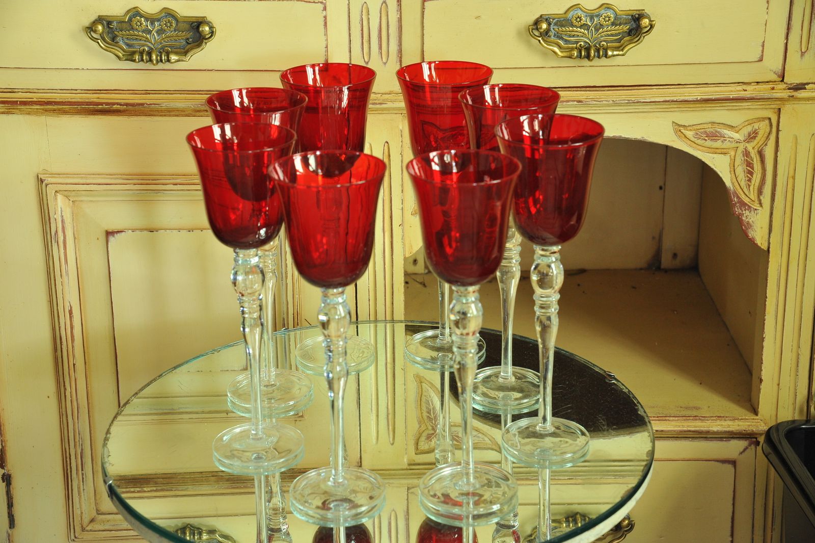 A Luxury Set Of Eight Extremely Large Vintage Ruby Red Wine Glasses photo buy