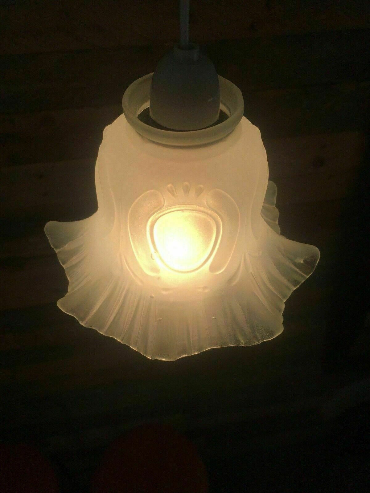 1 Antique Art Nouveau Frosted Satin Glass Ruffled Crimped Edge Light Shade Deco photo vinterior