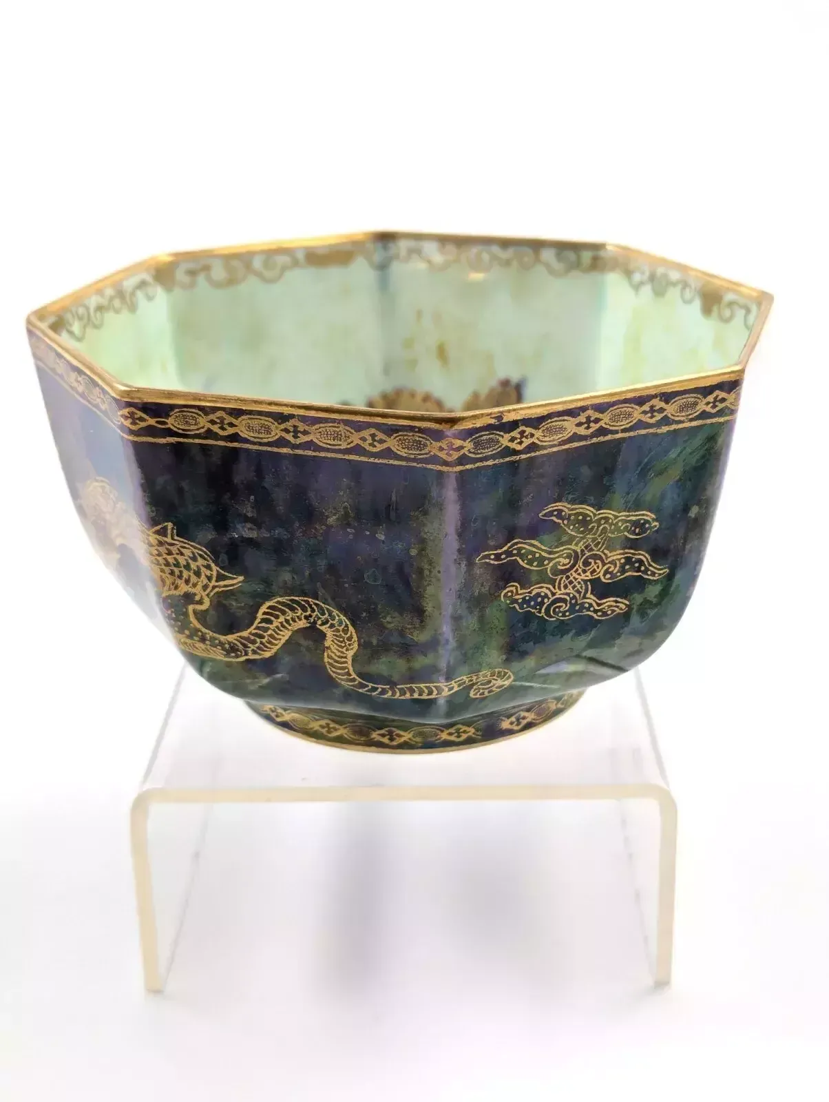 Daisy Makeig – Jones, Fairyland Dragon Lustre Bowl, Wedgwood, C.1915 photo furniture