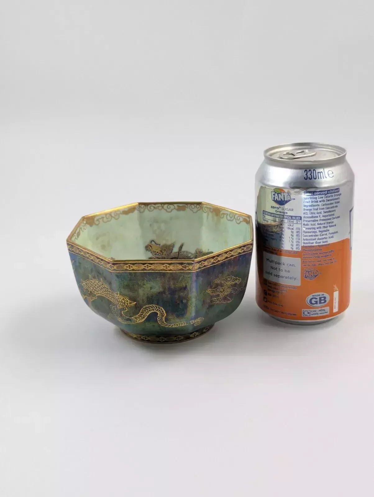 600.0 Daisy Makeig – Jones, Fairyland Dragon Lustre Bowl, Wedgwood, C.1915 photo