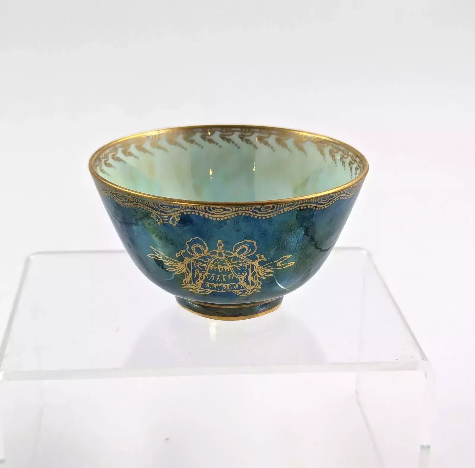 Daisy Makeig Jones Mottled Blue Lustre Bowl, Wedgwood, C. 1915
