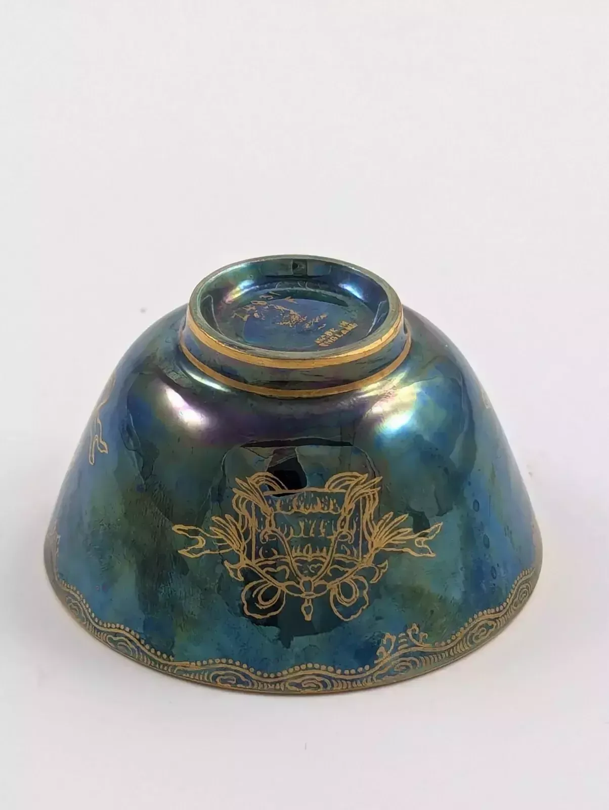 photo furniture Daisy Makeig Jones Mottled Blue Lustre Bowl, Wedgwood, C. 1915
