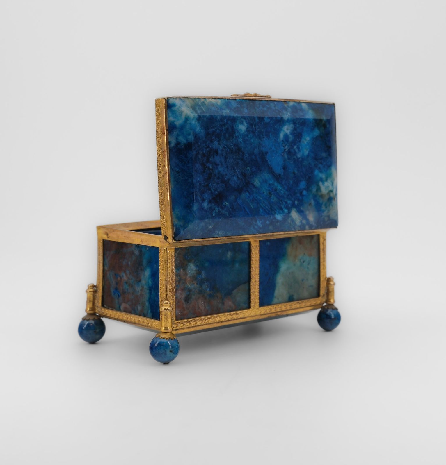 photo furniture Antique Lapis Lazuli & Gilt Metal Miniature Box Casket French Circa 1880