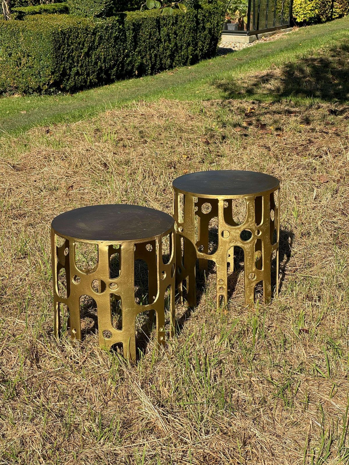 Mid Century Modern Brutalist Hollywood Regency Pair Of Gilt Metal Side Tables