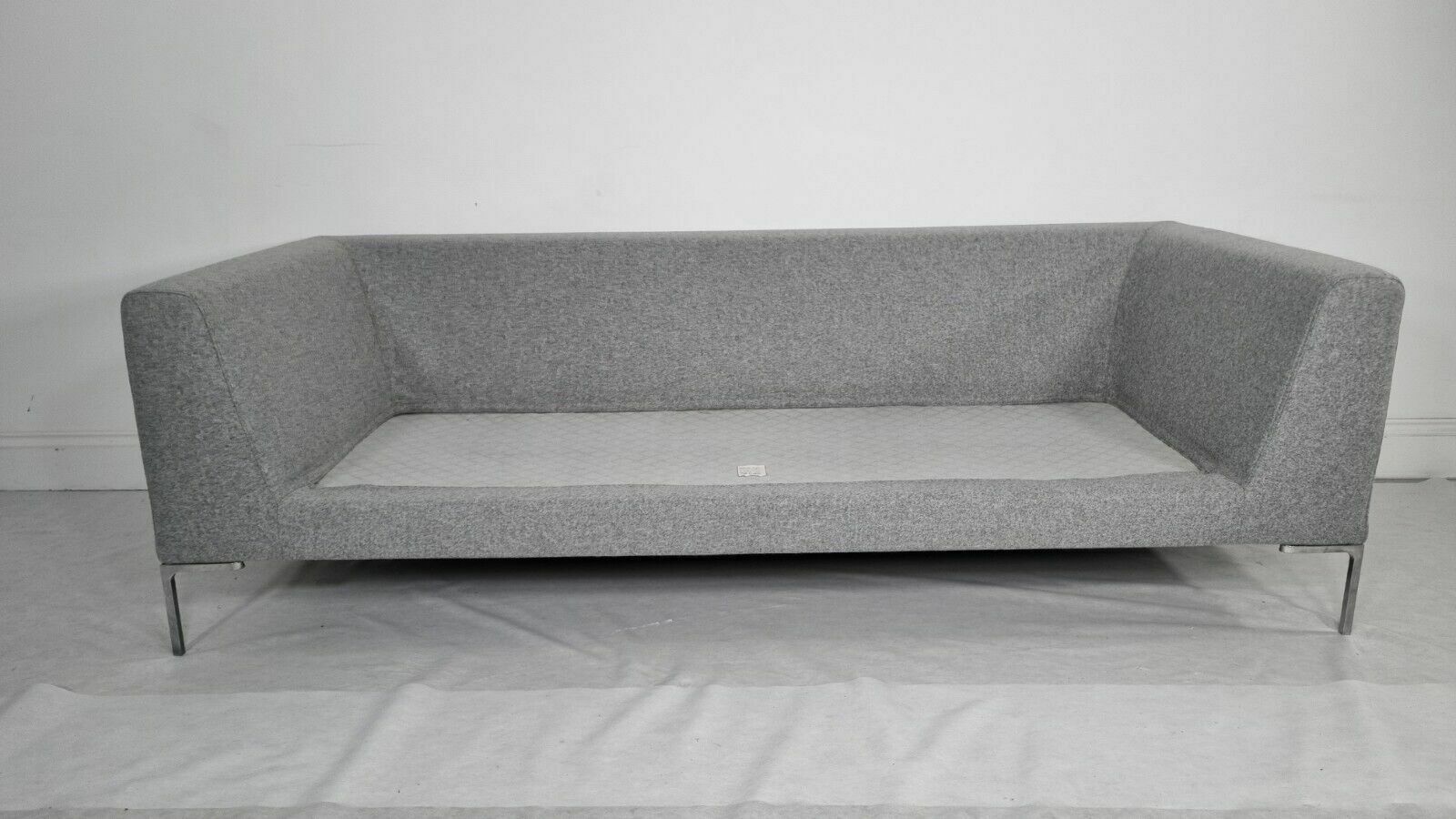 Furniture Stunning Bb Italia Charles Sofa In Soft Mid Grey Lambswool Excellent Condition photo