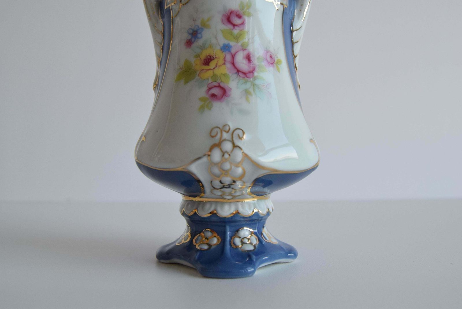 Porcelain Vase By Royal Dux, 1960's. photo vinterior