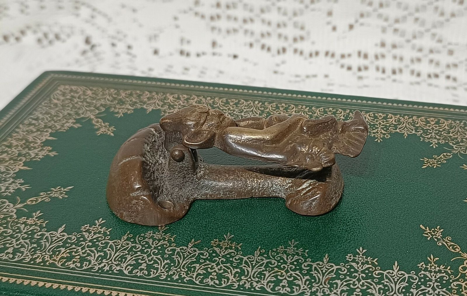 Cast Brass Pixie Figure Under Toadstool Door Knocker,Bronze Gold Tone . photo 51.5
