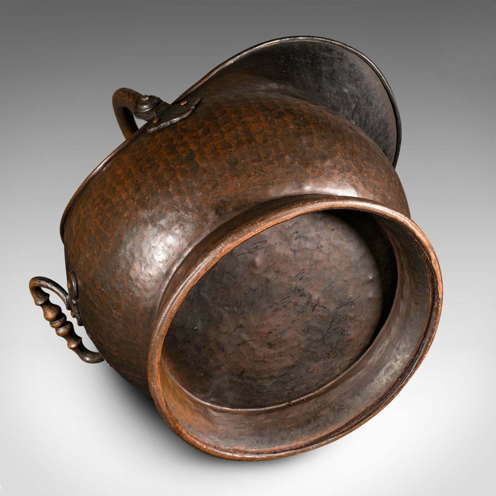 795.0 Antique Fireside Helmet Scuttle, English, Copper, Coal, Fuel Store, Victorian photo