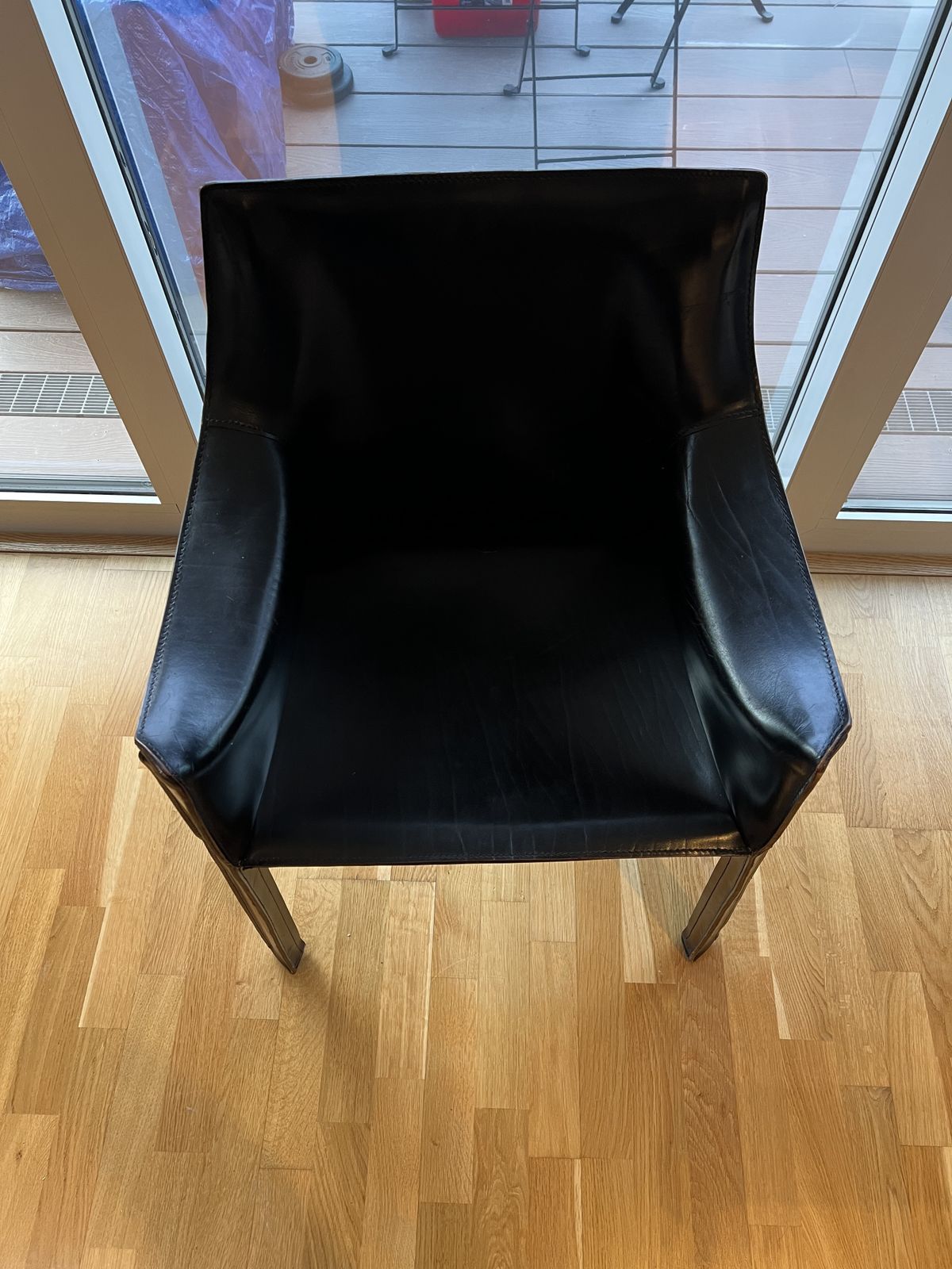 Italian '413 Cab' Leather Armchair, Designed In 1977 By Mario Bellini For Cassina photo Furniture