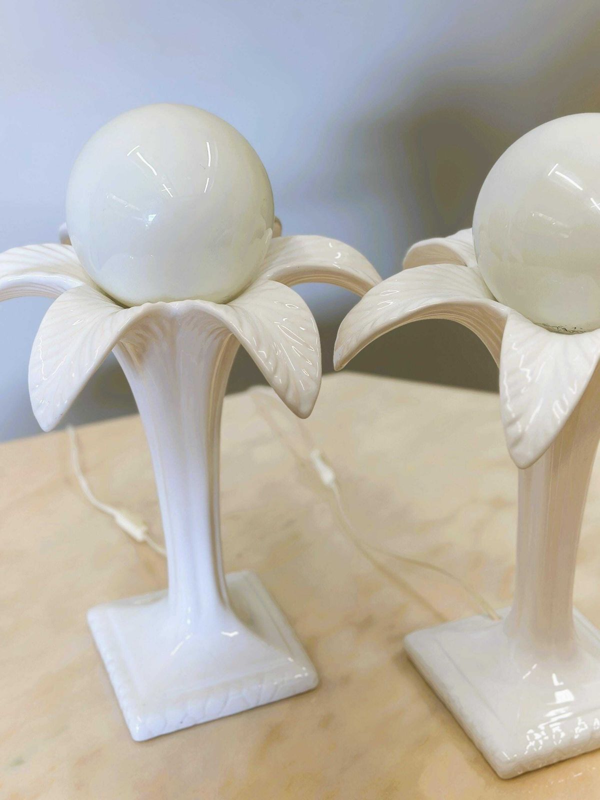 Paar Witte Keramische Palmboomlampvoeten Van Michael Andersen, Jaren 1970. photo buy