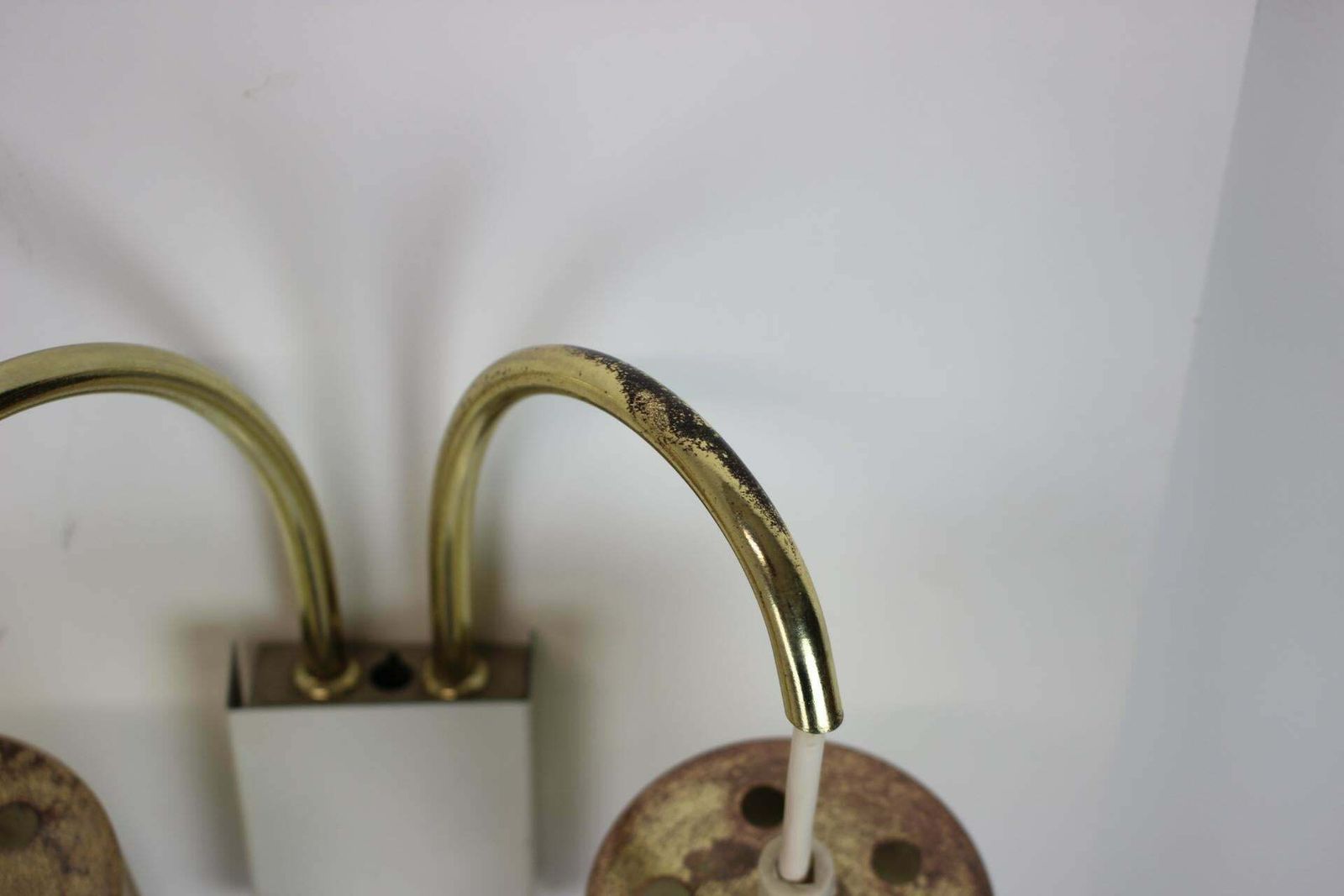 photo vintage 1970s Pair Of Two Wall Lamps With Glass Shades, Germany
