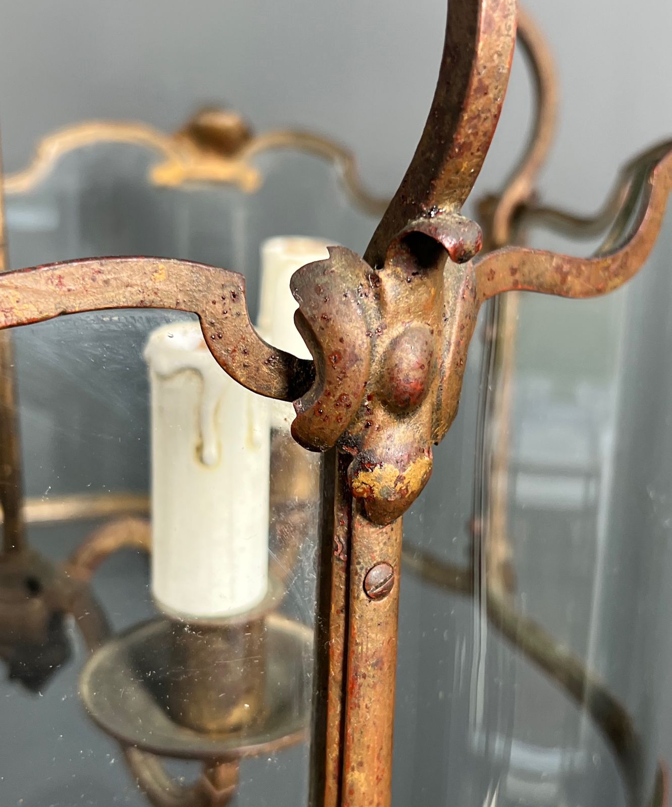 photo for sale Rare Lantern In Wrought Iron, Gilded And Curved Glass With 4 Lights