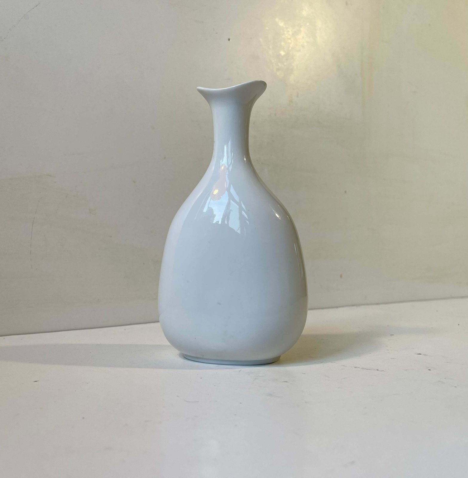 Gunnar Nylund Porcelain Vase In White Glaze, 1964 photo Home Decor