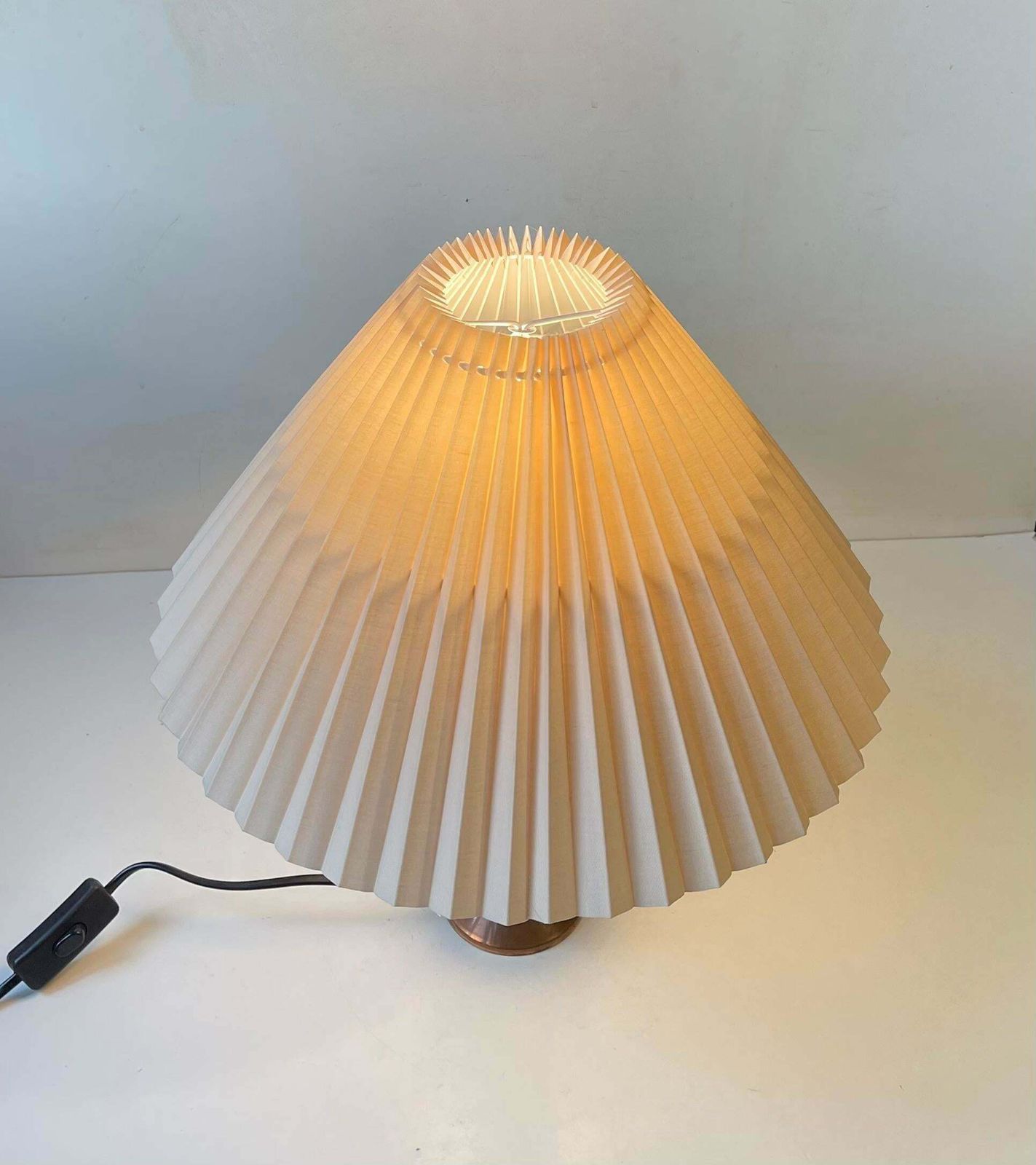 Scandinavian Modern Table Lamp In Patinated Textured Copper, 1950s photo Lighting