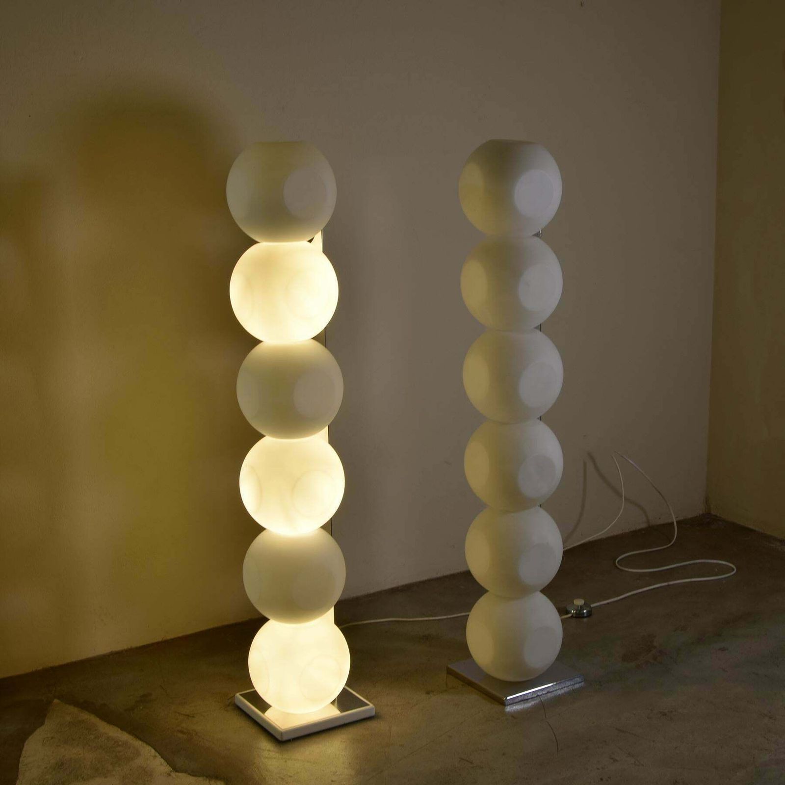 Set Of Two Italian Floor Lamps Space Age By Luci Mod. 440 photo buy