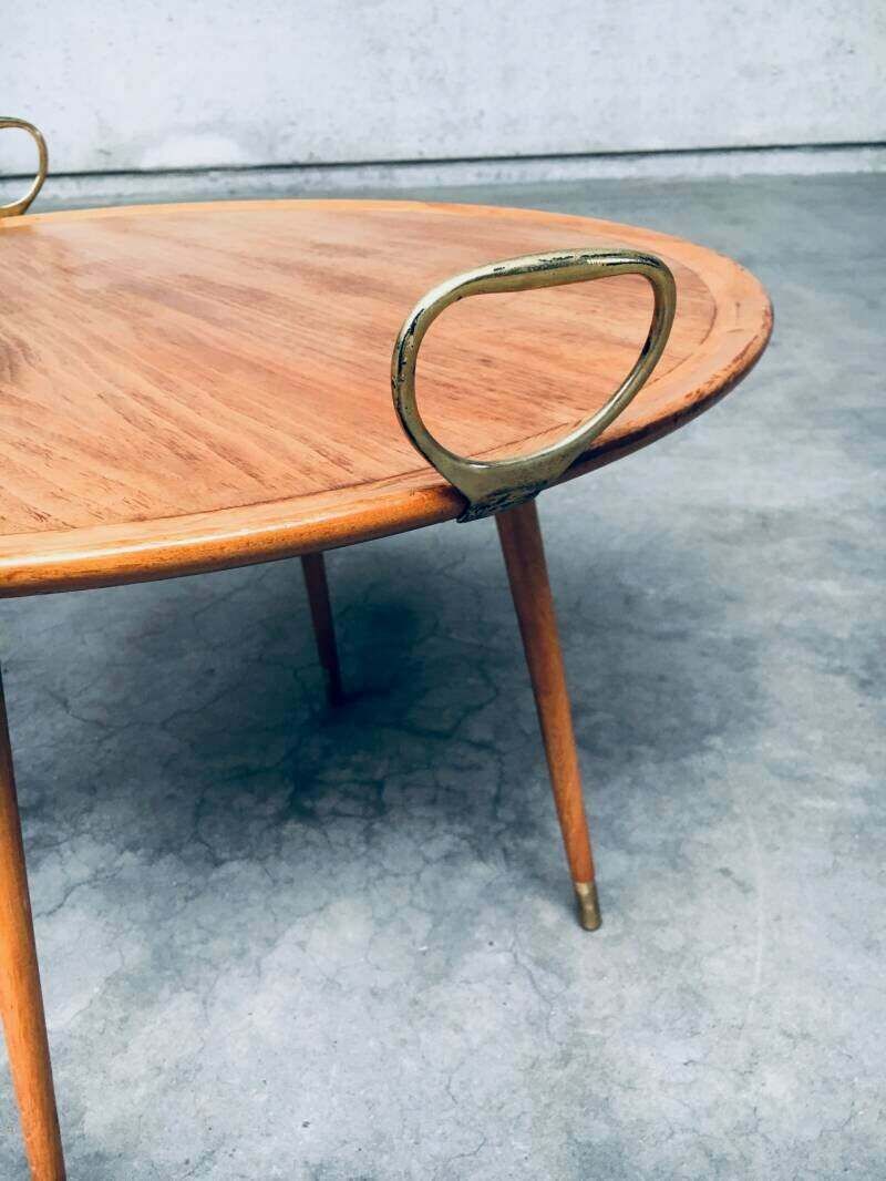 photo for sale Mid Century Modern Design Tray Salontafel Of Bijzettafel, Italië, Ca. Jaren 1960